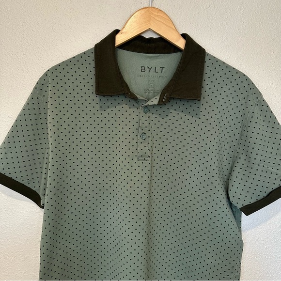 BYLT Drop-Cut: LUX Dotted Men's Green Polo Shirt - Picture 2 of 9
